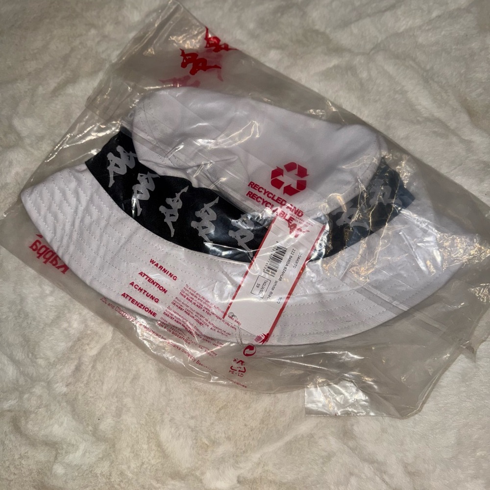 Kappa White and Black Bucket Hat - Picture 3 of 3
